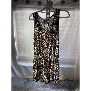 Venus Sleeveless Animal Print  Size Small Leopard Romper